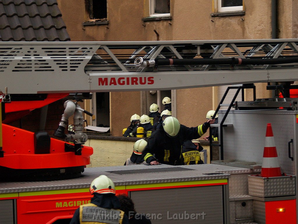 Wohnungsbrand Koeln Stammheim Stammheimer Hauptstr P240.JPG
